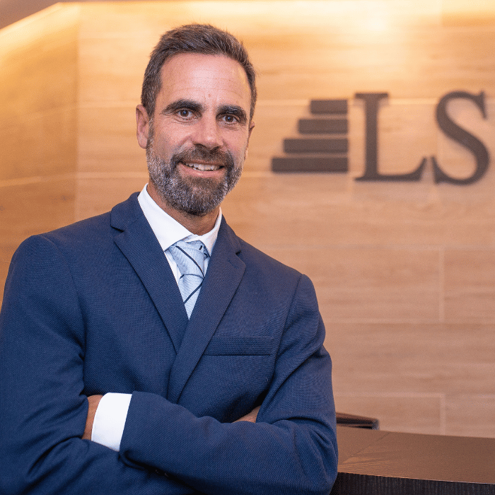 Eduardo Florido Garat — Asesor fiscal, Legal Steps