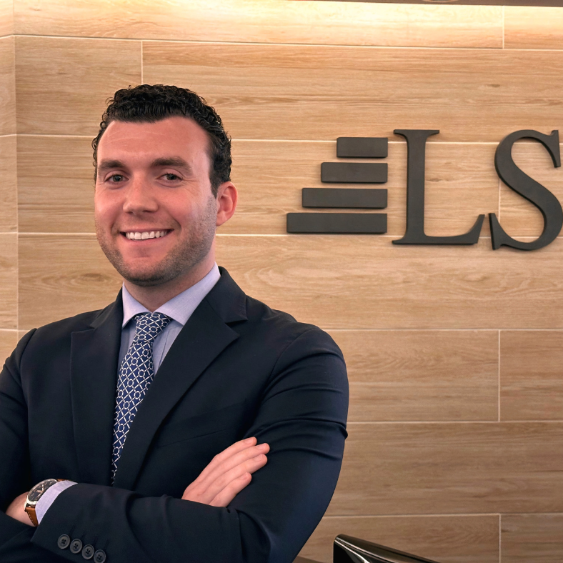 Víctor Javier Cuenca — Abogado, Legal Steps